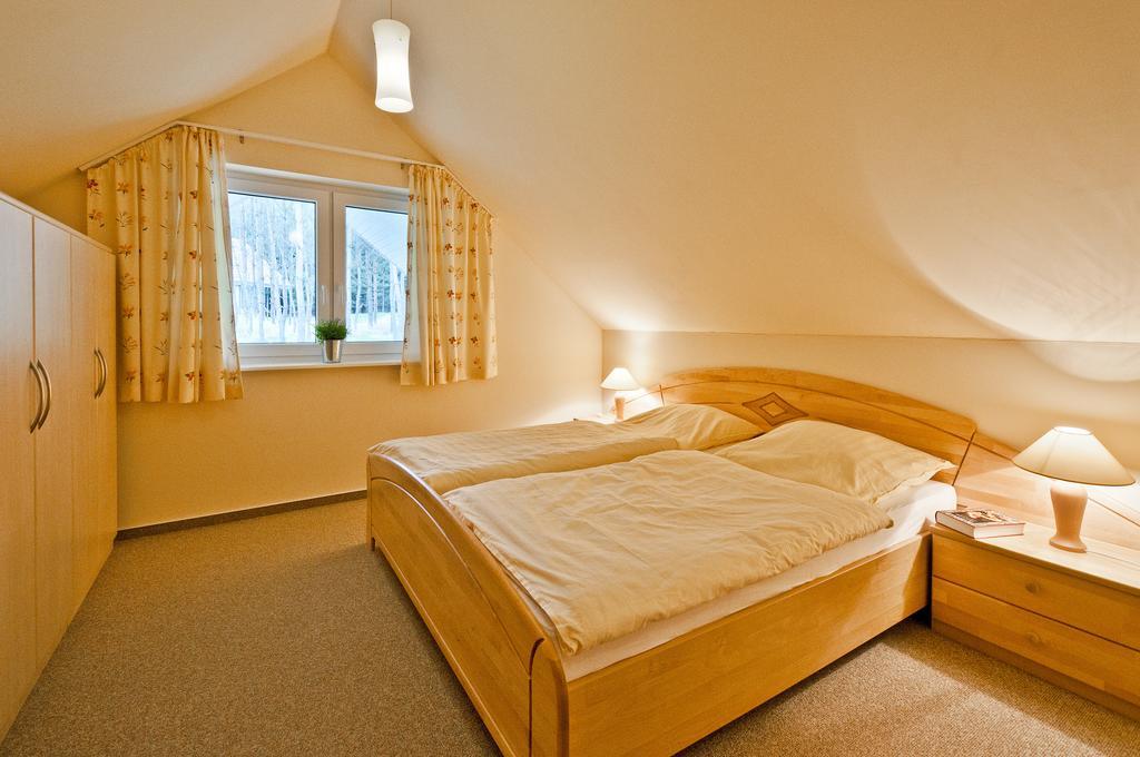 Camping-und Ferienpark Havelberge Gross Quassow Zimmer foto